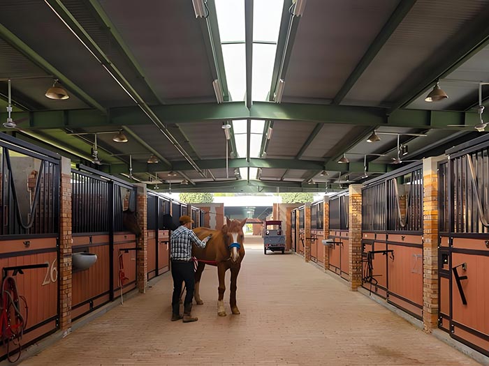 Prefabricated Steel Horse Stable Building